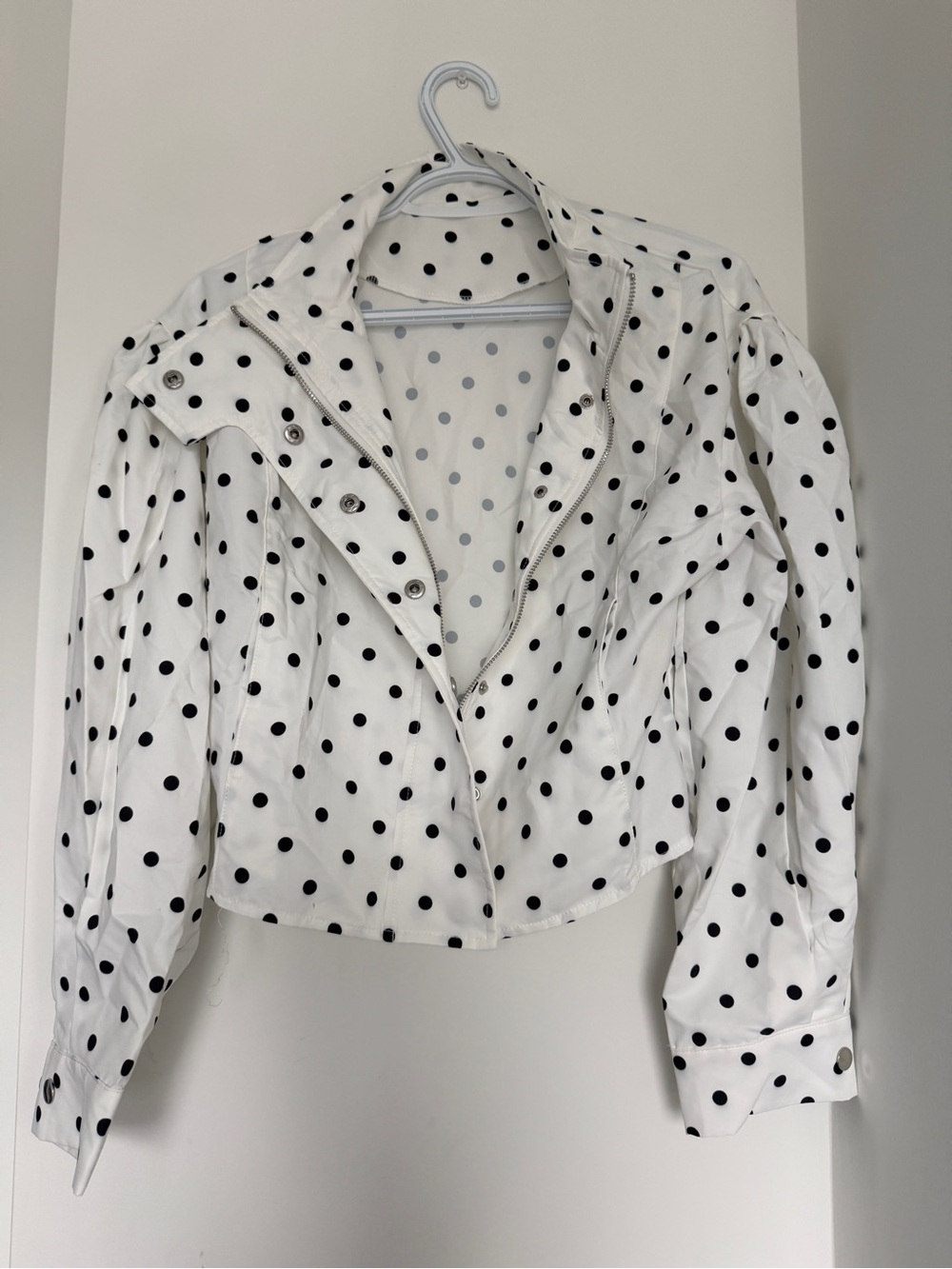 Polka Dot White SET: Shorts & Windbreaker